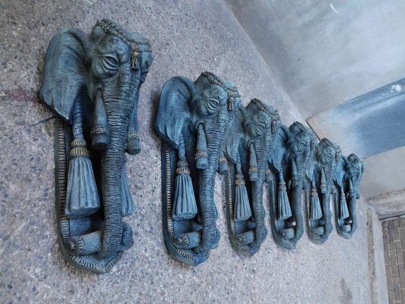 cabeza elefante poliuretano endurecido 103x45x44 (39eu.) 6u